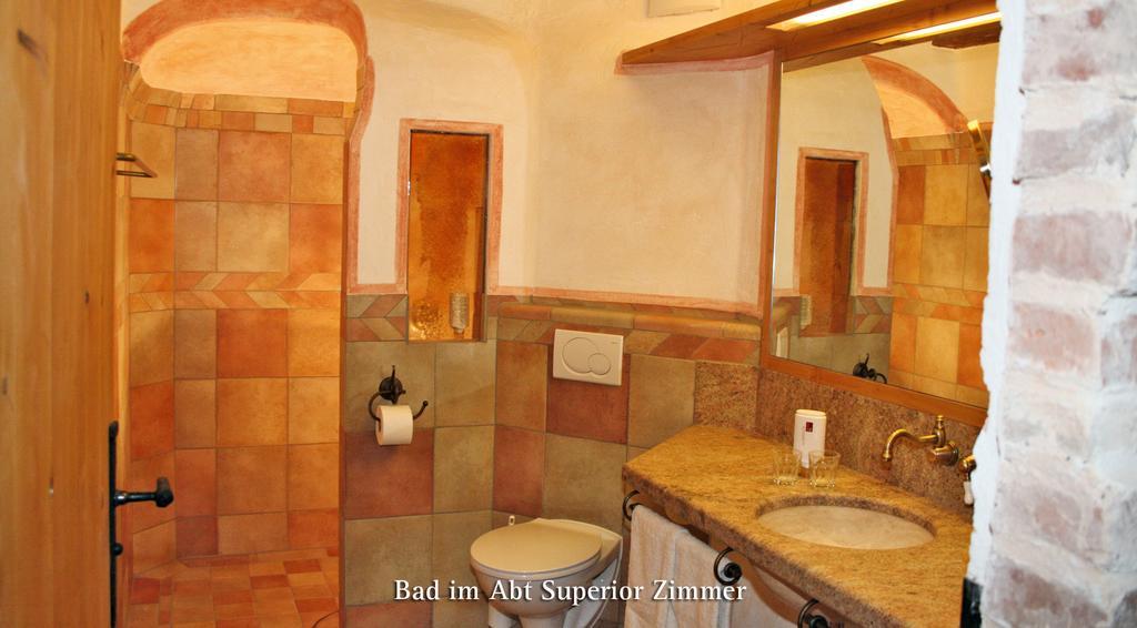 Irseer Klosterbraeu Habitación foto